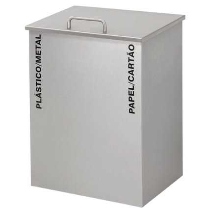 Ecoponto com tampa em chapa de aço inox escovado com 2 recipientes interiores de plástico.